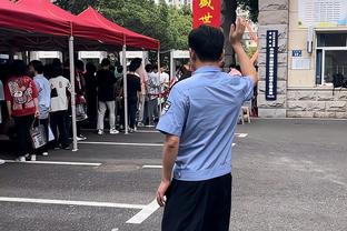 中国女足1-0领先美国女足！沈梦雨门前抢点破门